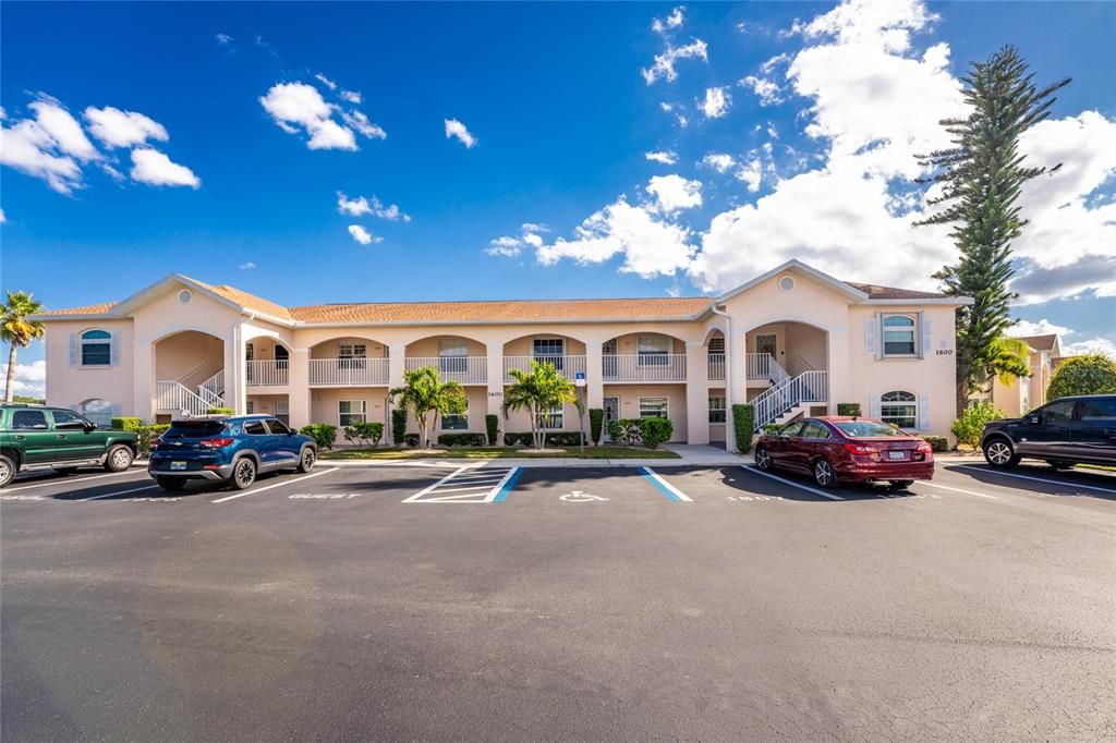 На продажу: $225,000 (3 спален, 2 ванн, 1360 Квадратных фут)