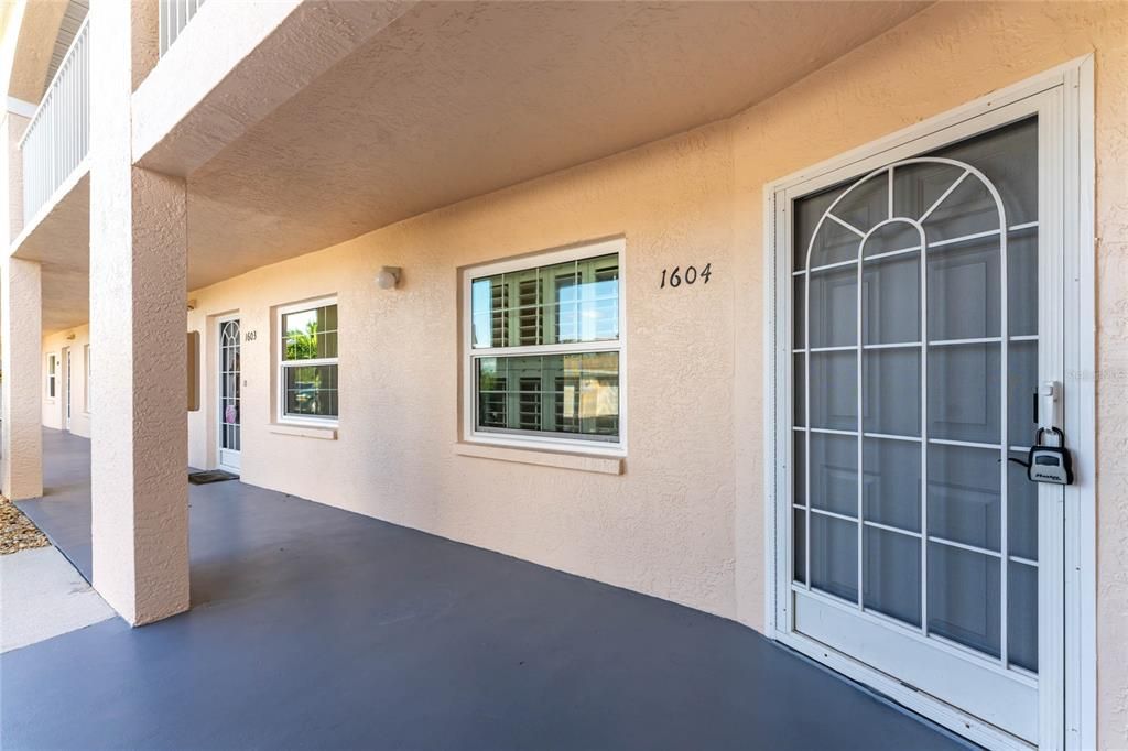 На продажу: $225,000 (3 спален, 2 ванн, 1360 Квадратных фут)