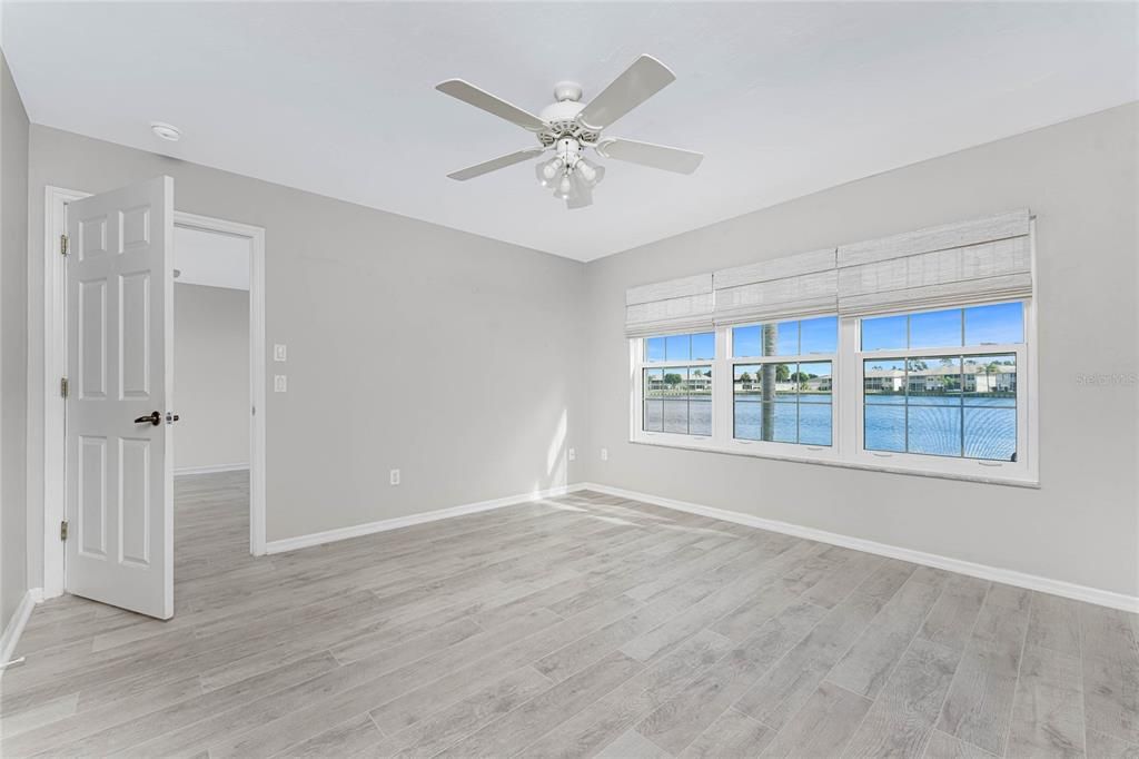 На продажу: $225,000 (3 спален, 2 ванн, 1360 Квадратных фут)