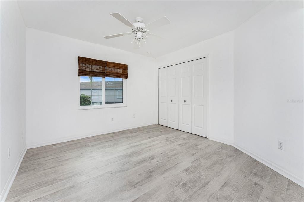 На продажу: $225,000 (3 спален, 2 ванн, 1360 Квадратных фут)