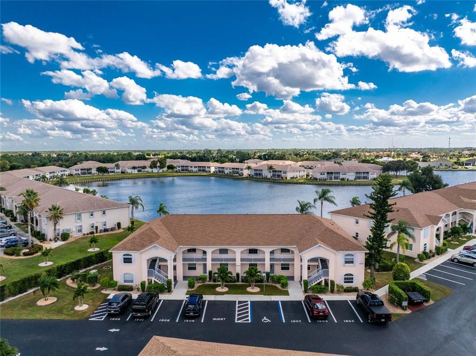 На продажу: $225,000 (3 спален, 2 ванн, 1360 Квадратных фут)