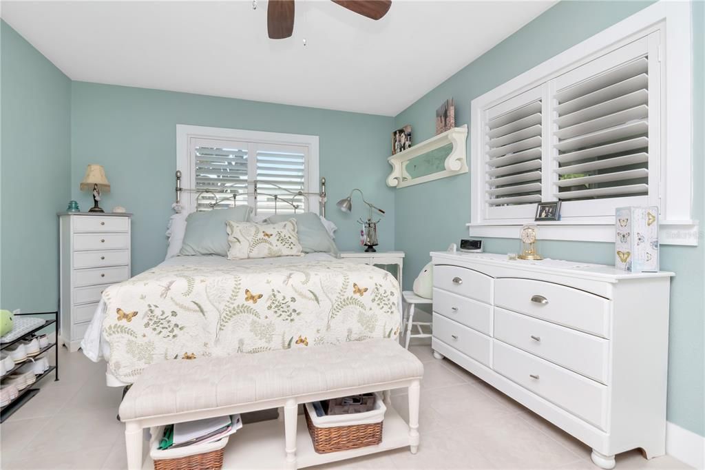 待售: $185,000 (1 贝兹, 1 浴室, 686 平方英尺)