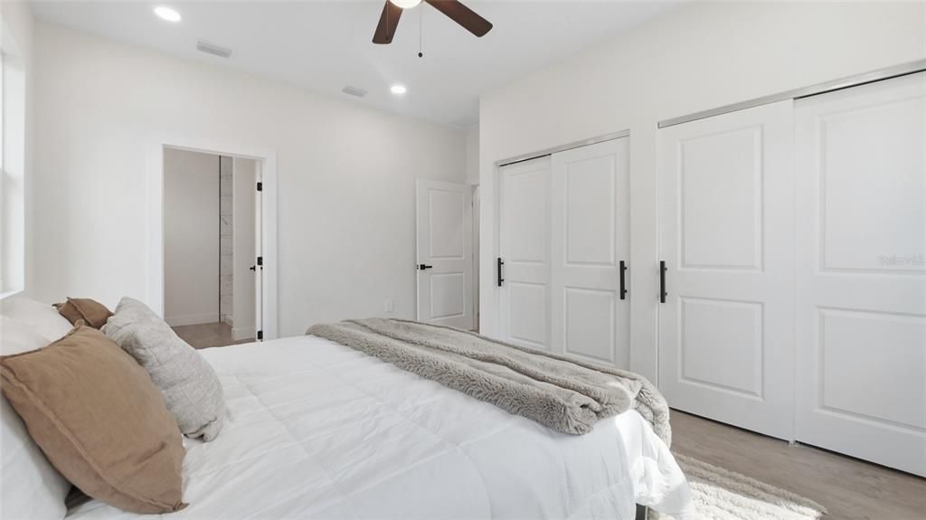 For Sale: $389,999 (3 beds, 2 baths, 1457 Square Feet)