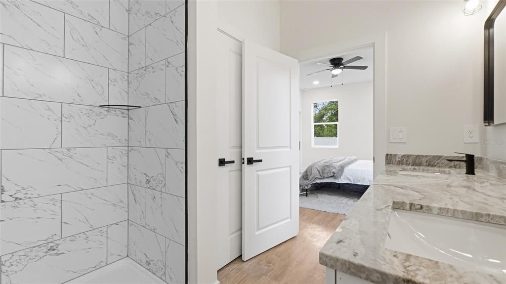 For Sale: $389,999 (3 beds, 2 baths, 1457 Square Feet)