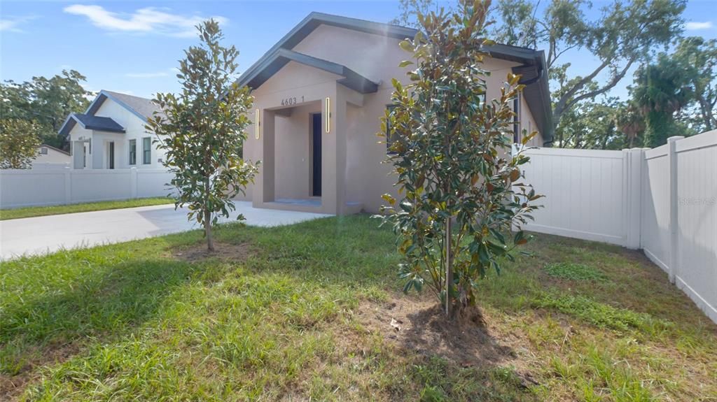 For Sale: $389,999 (3 beds, 2 baths, 1457 Square Feet)