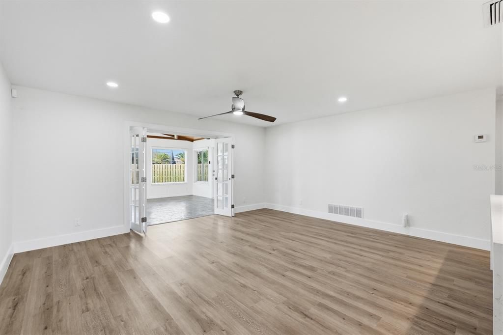 待售: $579,900 (3 贝兹, 2 浴室, 1830 平方英尺)