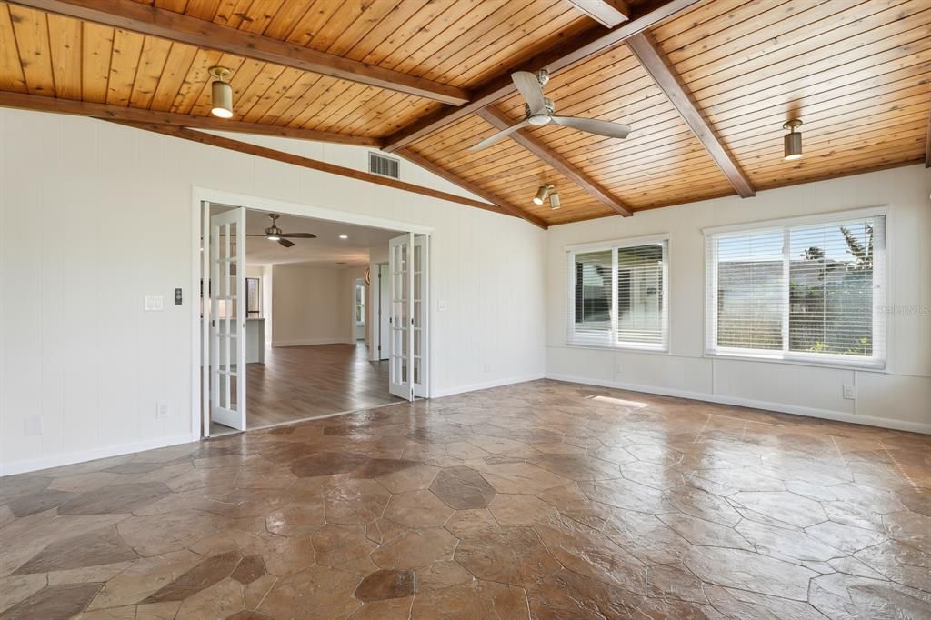 待售: $579,900 (3 贝兹, 2 浴室, 1830 平方英尺)