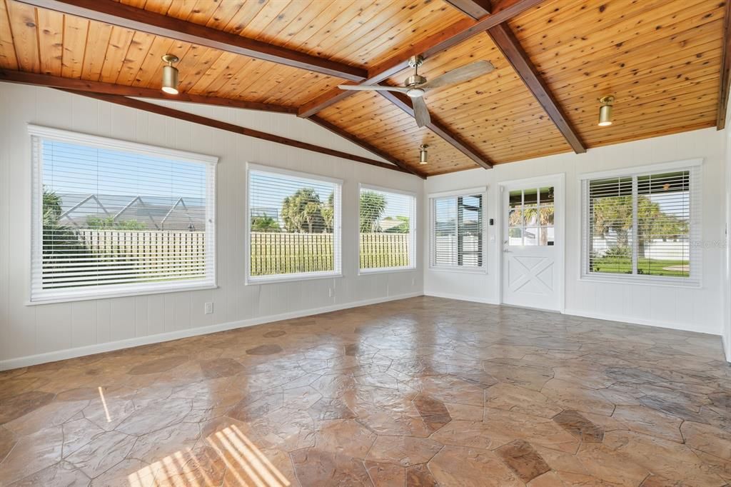 待售: $579,900 (3 贝兹, 2 浴室, 1830 平方英尺)