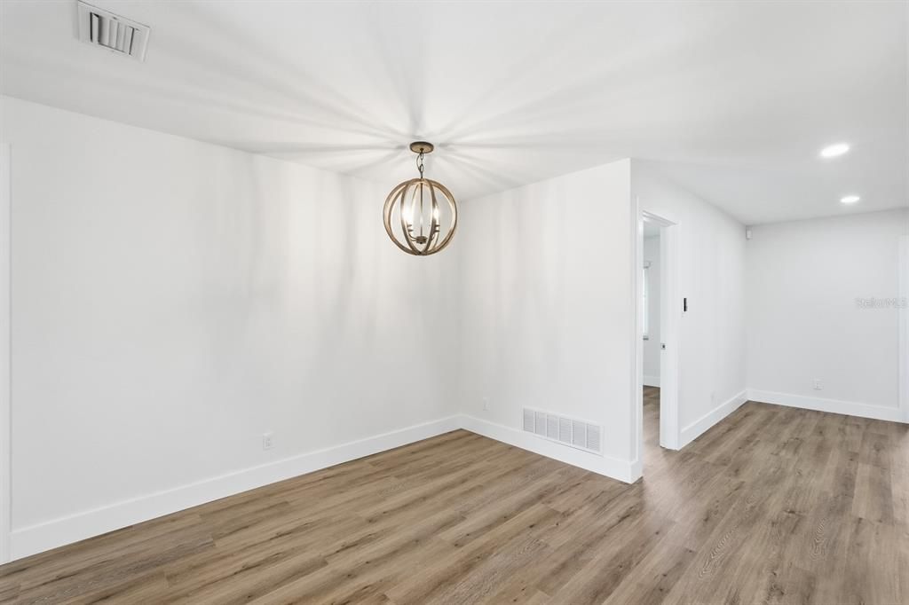 待售: $579,900 (3 贝兹, 2 浴室, 1830 平方英尺)