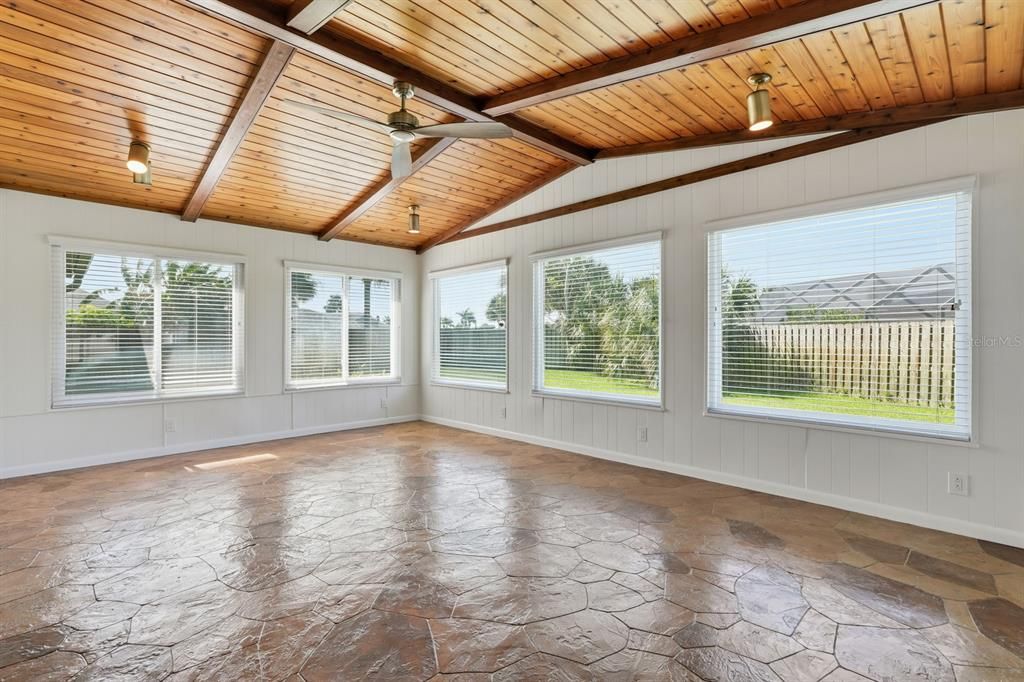 待售: $579,900 (3 贝兹, 2 浴室, 1830 平方英尺)