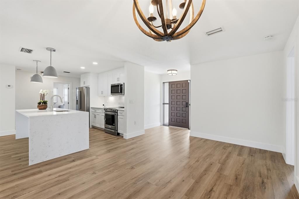 待售: $579,900 (3 贝兹, 2 浴室, 1830 平方英尺)