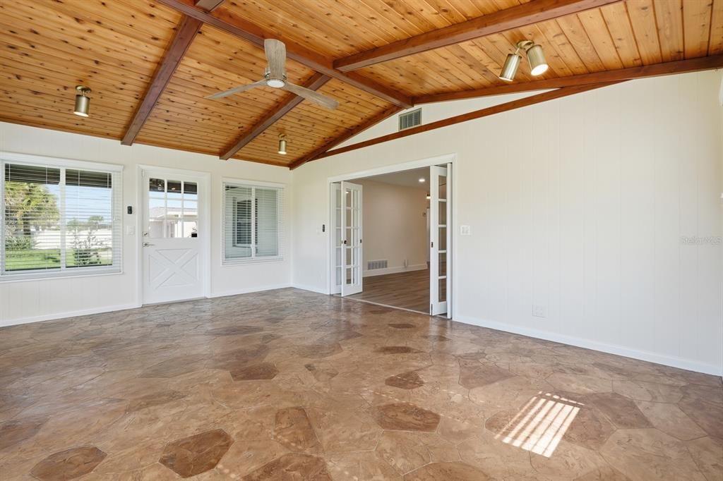 待售: $579,900 (3 贝兹, 2 浴室, 1830 平方英尺)