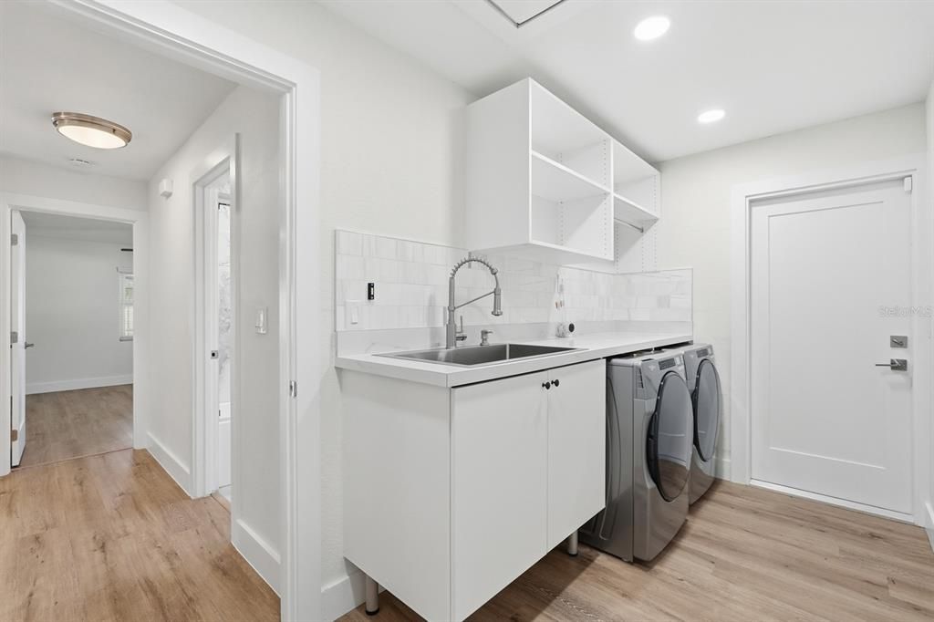 待售: $579,900 (3 贝兹, 2 浴室, 1830 平方英尺)