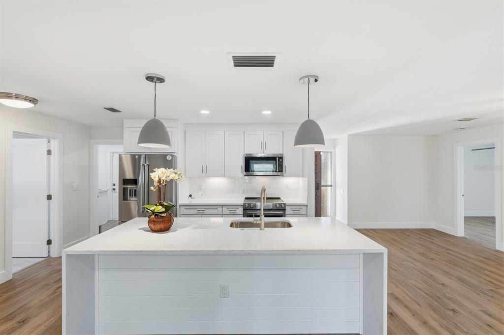 待售: $579,900 (3 贝兹, 2 浴室, 1830 平方英尺)