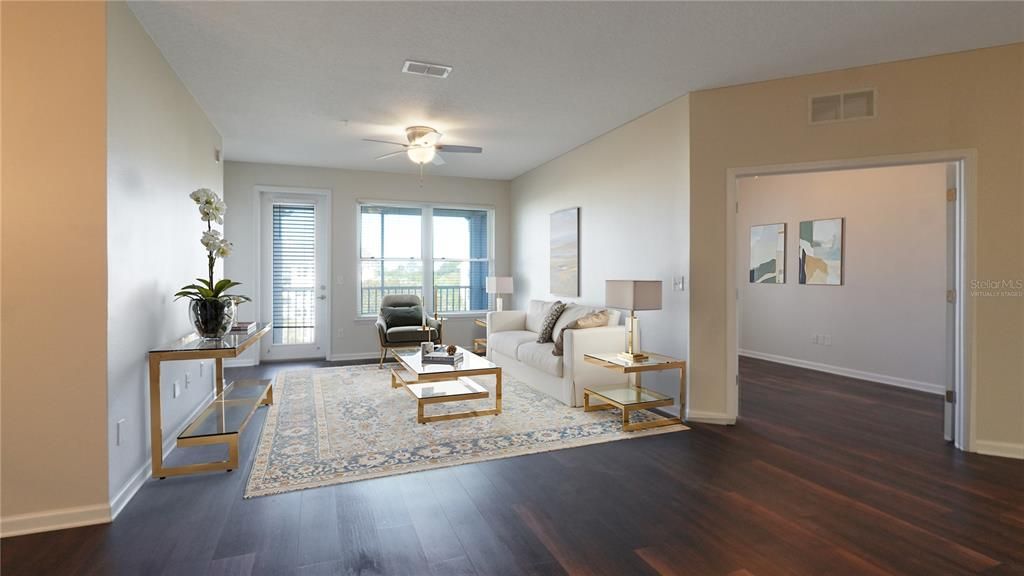 На продажу: $309,900 (3 спален, 2 ванн, 1711 Квадратных фут)