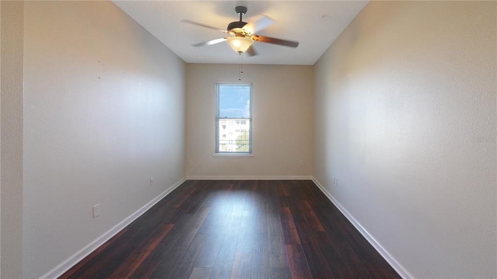 На продажу: $309,900 (3 спален, 2 ванн, 1711 Квадратных фут)