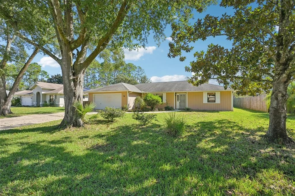 Active With Contract: $249,900 (3 beds, 2 baths, 1450 Square Feet)