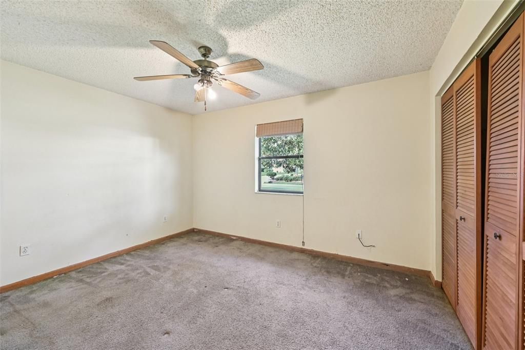 Active With Contract: $249,900 (3 beds, 2 baths, 1450 Square Feet)