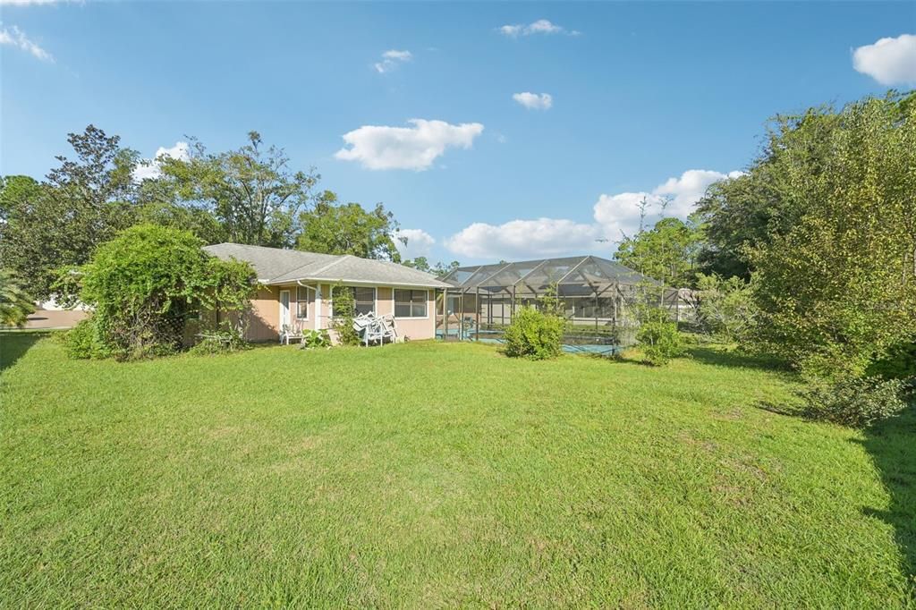 Active With Contract: $249,900 (3 beds, 2 baths, 1450 Square Feet)