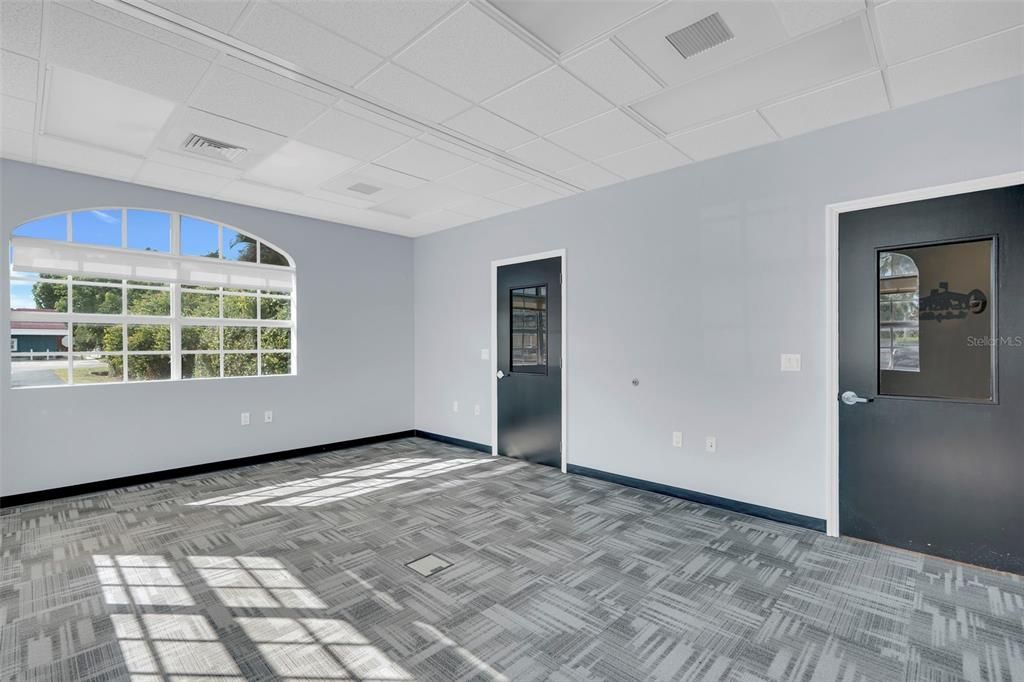 待售: $57,500 (0 贝兹, 0 浴室, 4815 平方英尺)