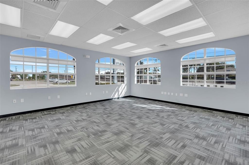 待售: $57,500 (0 贝兹, 0 浴室, 4815 平方英尺)