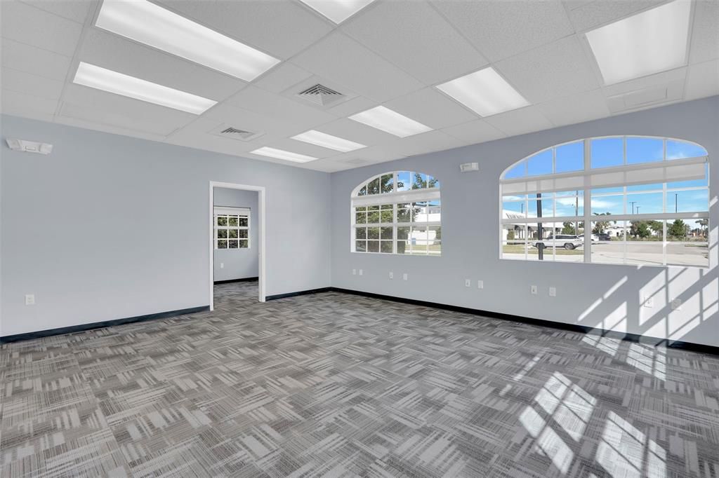 待售: $57,500 (0 贝兹, 0 浴室, 4815 平方英尺)