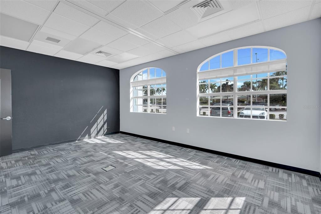 待售: $57,500 (0 贝兹, 0 浴室, 4815 平方英尺)