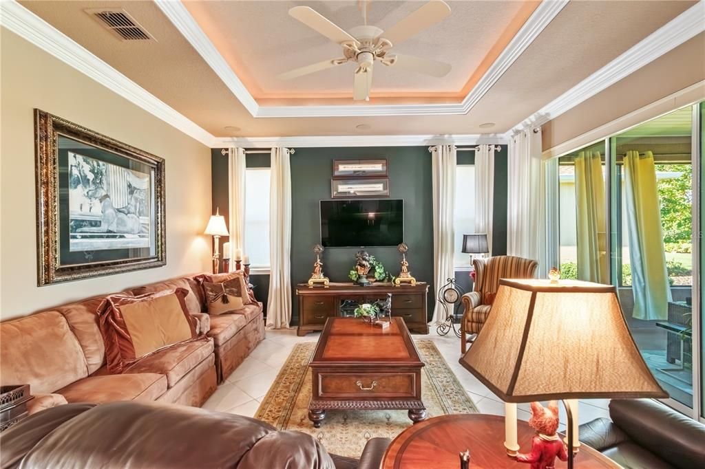 For Sale: $459,000 (2 beds, 2 baths, 2080 Square Feet)