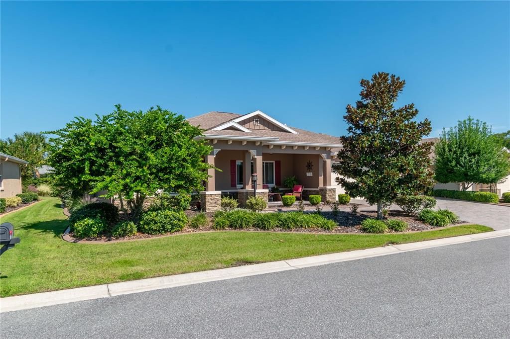 For Sale: $459,000 (2 beds, 2 baths, 2080 Square Feet)