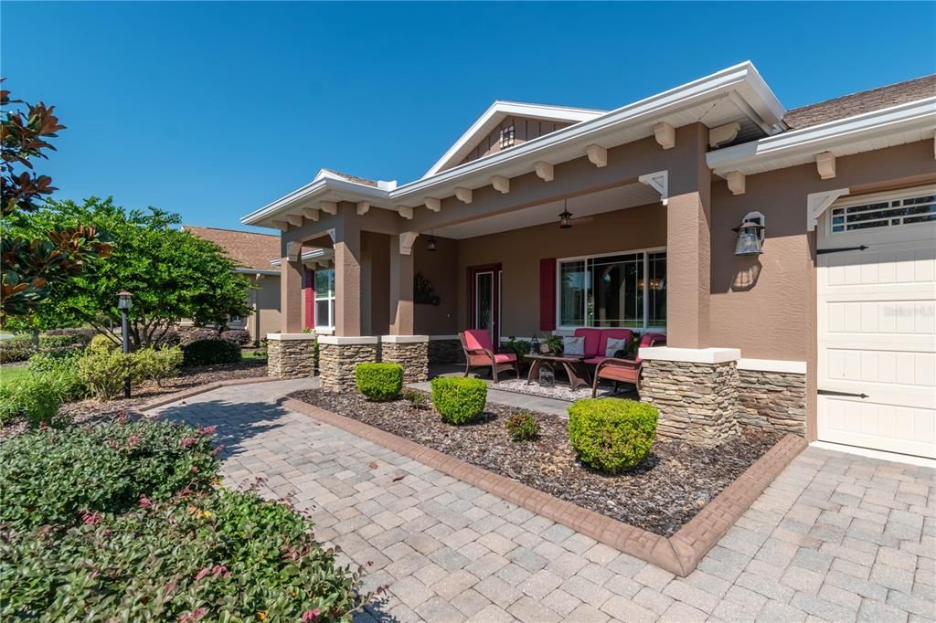 For Sale: $459,000 (2 beds, 2 baths, 2080 Square Feet)