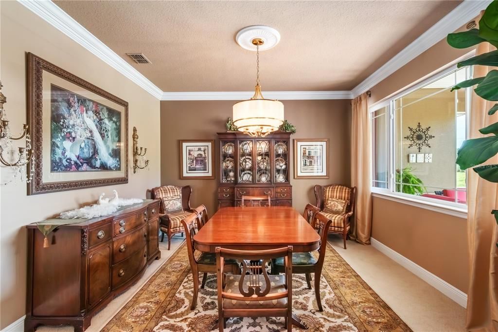 For Sale: $459,000 (2 beds, 2 baths, 2080 Square Feet)