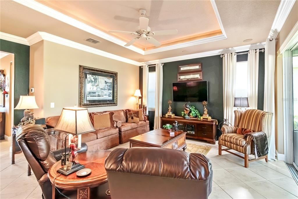 For Sale: $459,000 (2 beds, 2 baths, 2080 Square Feet)