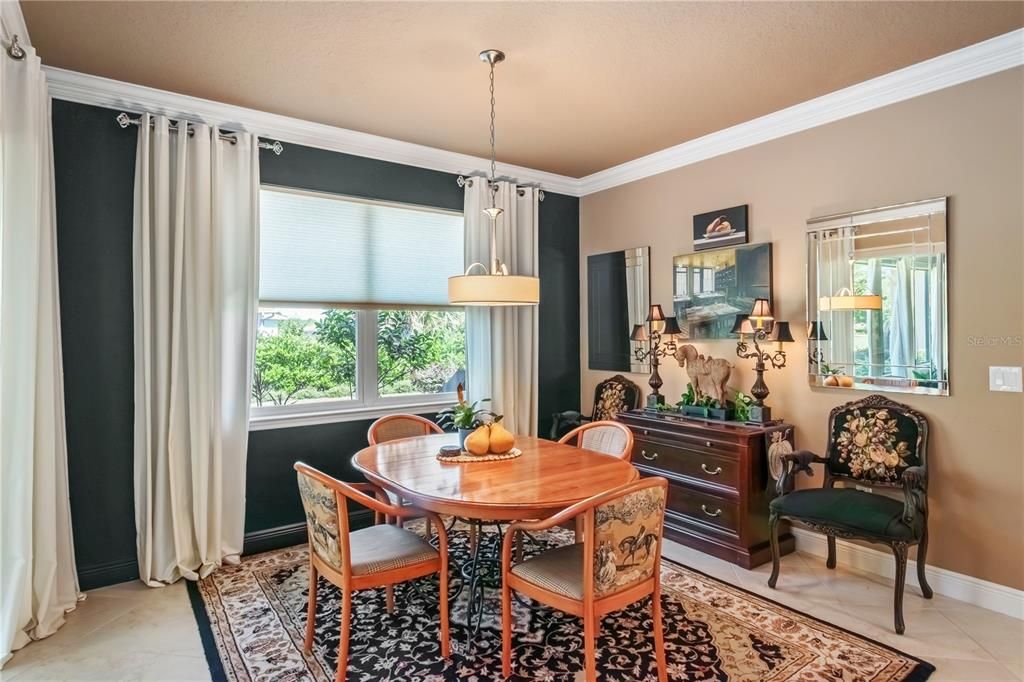 For Sale: $459,000 (2 beds, 2 baths, 2080 Square Feet)