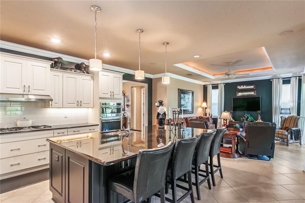 For Sale: $459,000 (2 beds, 2 baths, 2080 Square Feet)