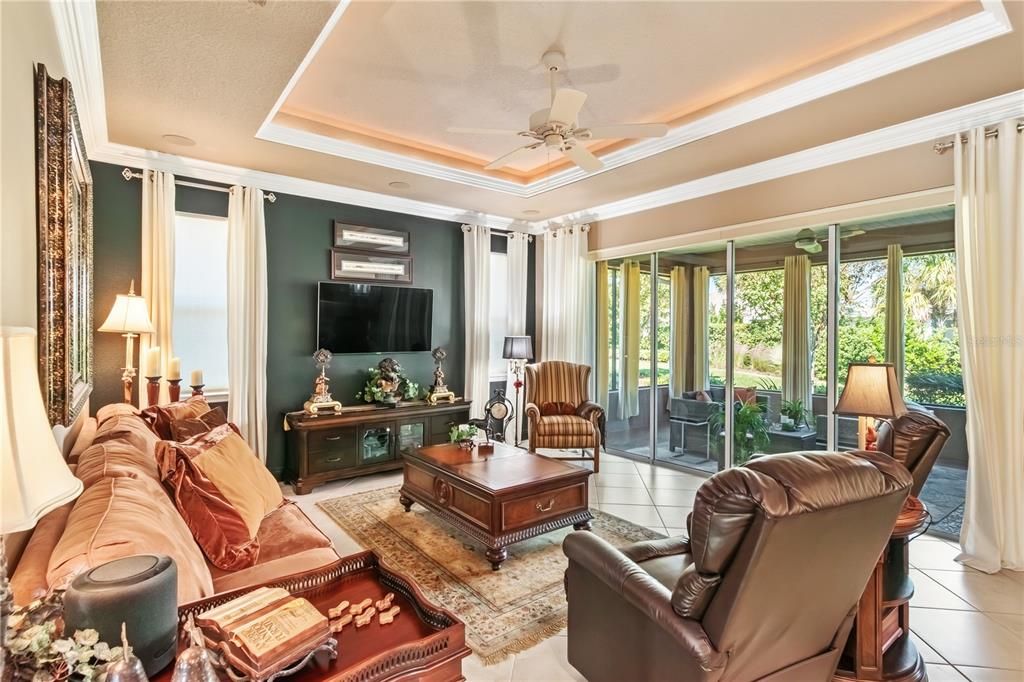 For Sale: $459,000 (2 beds, 2 baths, 2080 Square Feet)