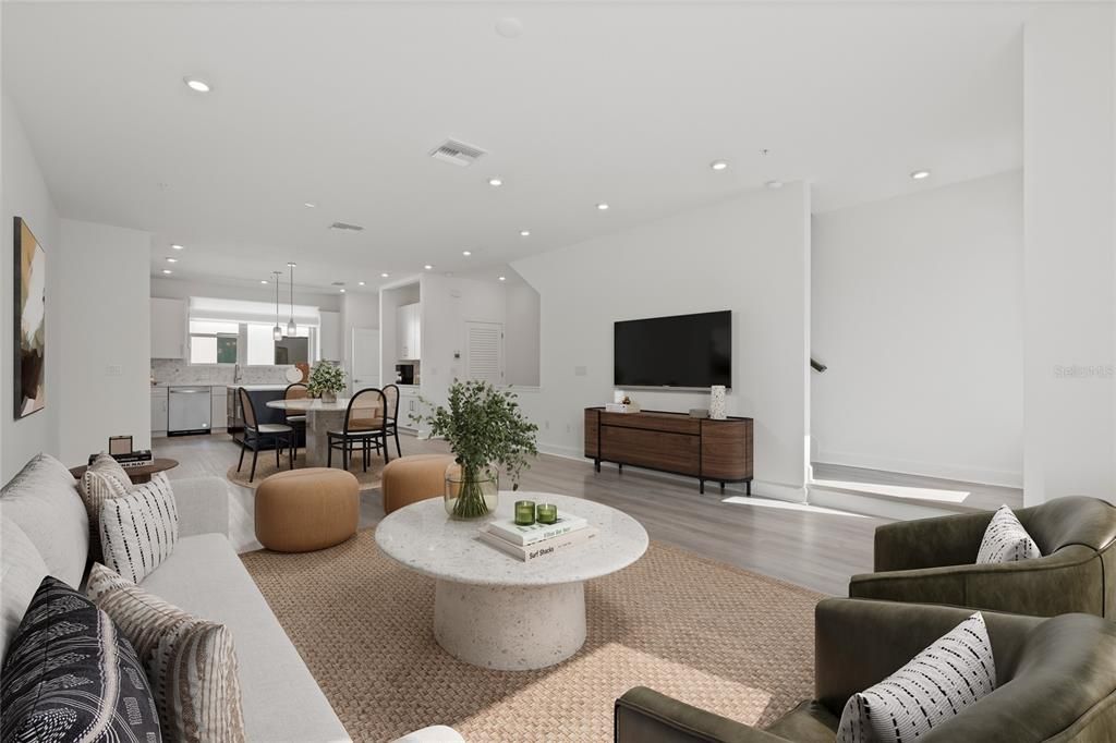 For Sale: $824,900 (3 beds, 3 baths, 2077 Square Feet)