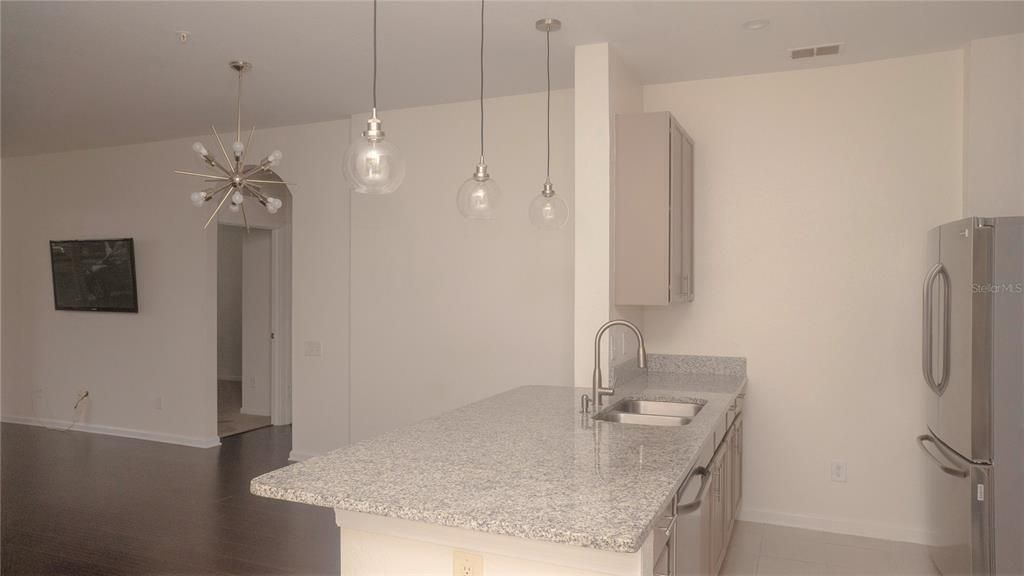 For Sale: $250,000 (3 beds, 2 baths, 1247 Square Feet)