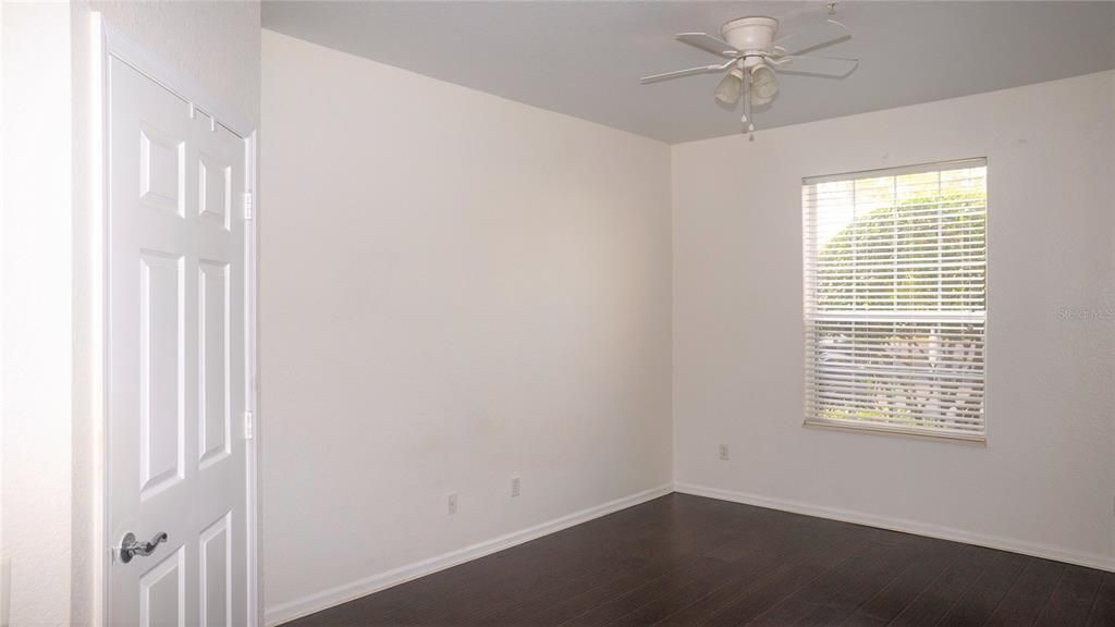 For Sale: $250,000 (3 beds, 2 baths, 1247 Square Feet)