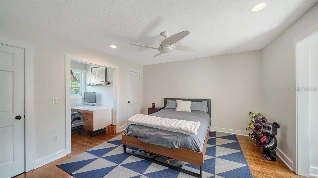 For Sale: $3,975,000 (4 beds, 3 baths, 3821 Square Feet)