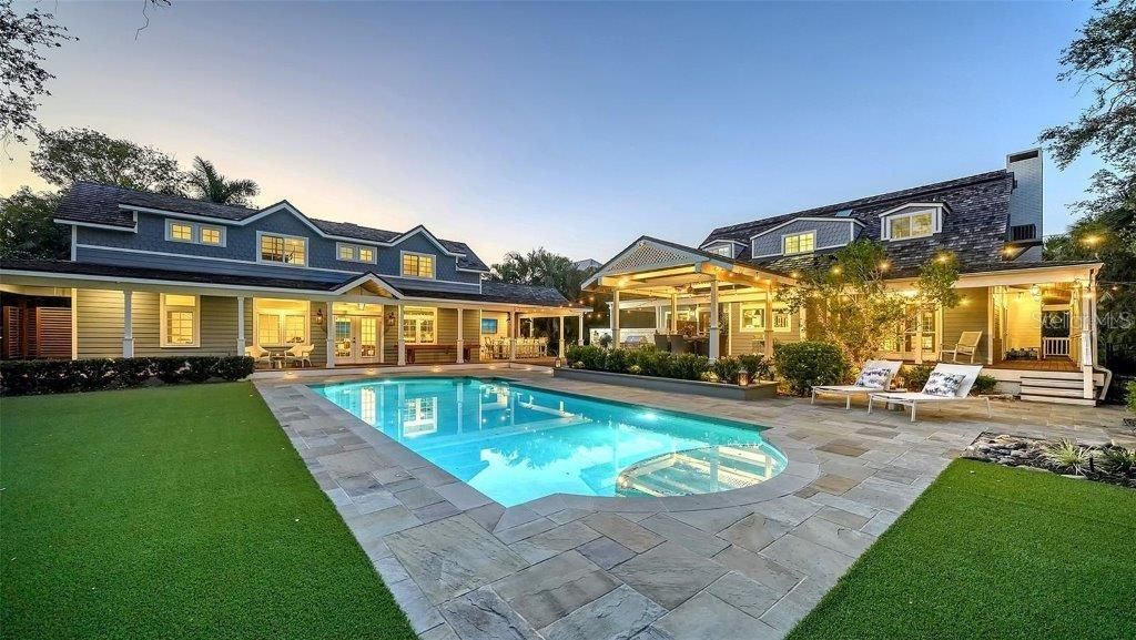 For Sale: $3,975,000 (4 beds, 3 baths, 3821 Square Feet)