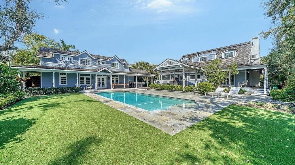 For Sale: $3,975,000 (4 beds, 3 baths, 3821 Square Feet)