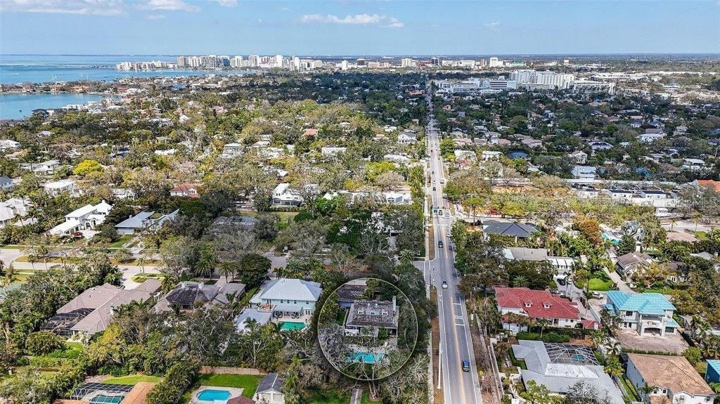 For Sale: $3,975,000 (4 beds, 3 baths, 3821 Square Feet)