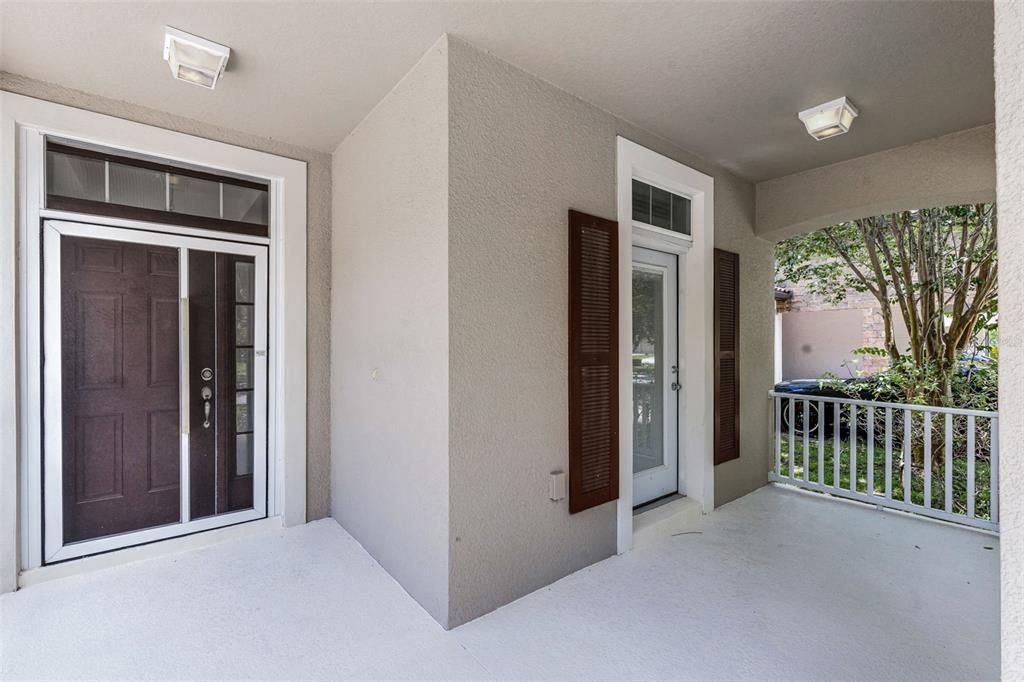 出租: $4,700 (4 贝兹, 3 浴室, 3407 平方英尺)