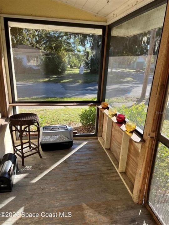 Active With Contract: $170,000 (4 beds, 2 baths, 1492 Square Feet)