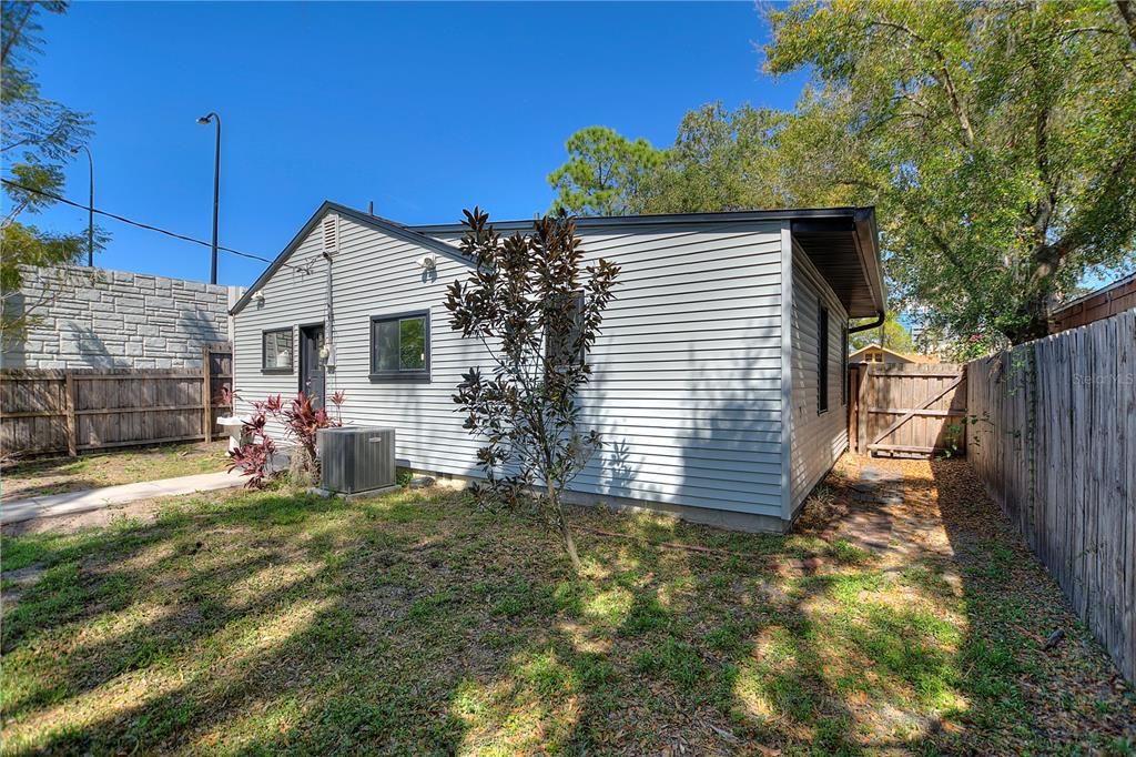 待售: $495,000 (3 贝兹, 2 浴室, 1452 平方英尺)