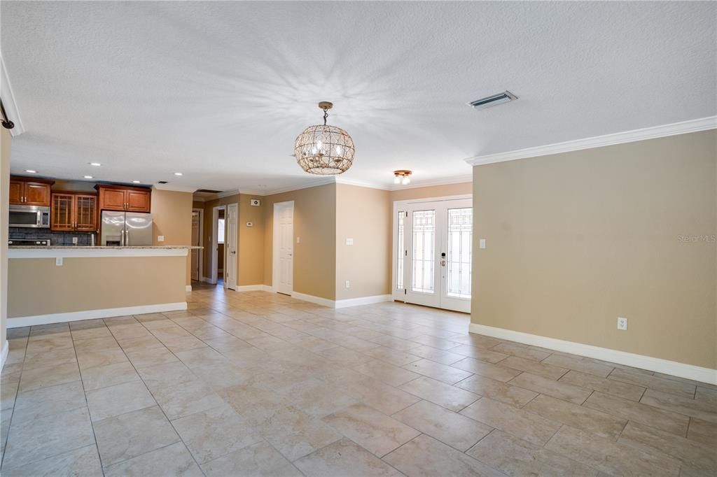 For Sale: $739,900 (3 beds, 2 baths, 2069 Square Feet)