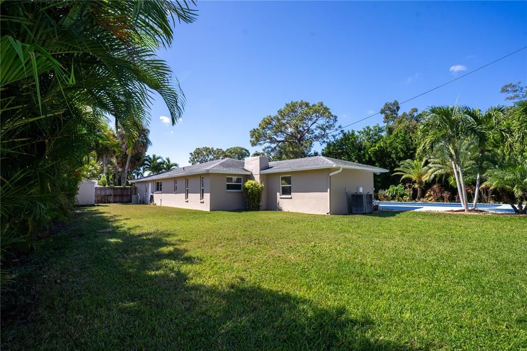 For Sale: $739,900 (3 beds, 2 baths, 2069 Square Feet)