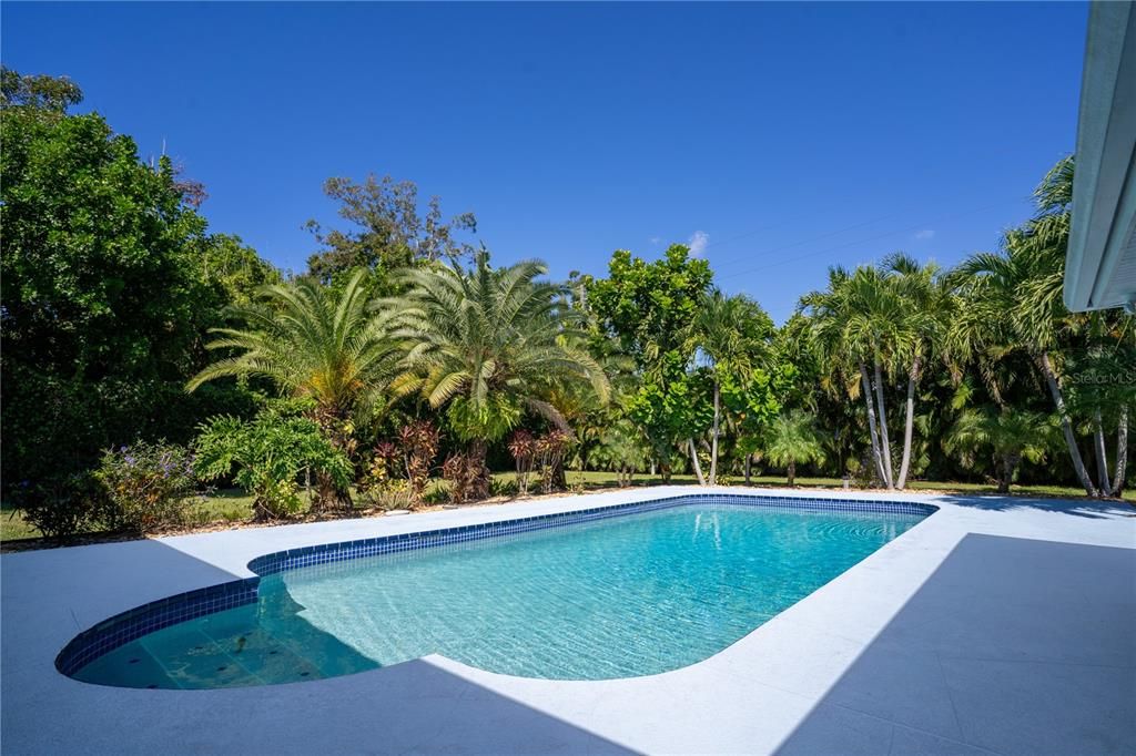 For Sale: $739,900 (3 beds, 2 baths, 2069 Square Feet)