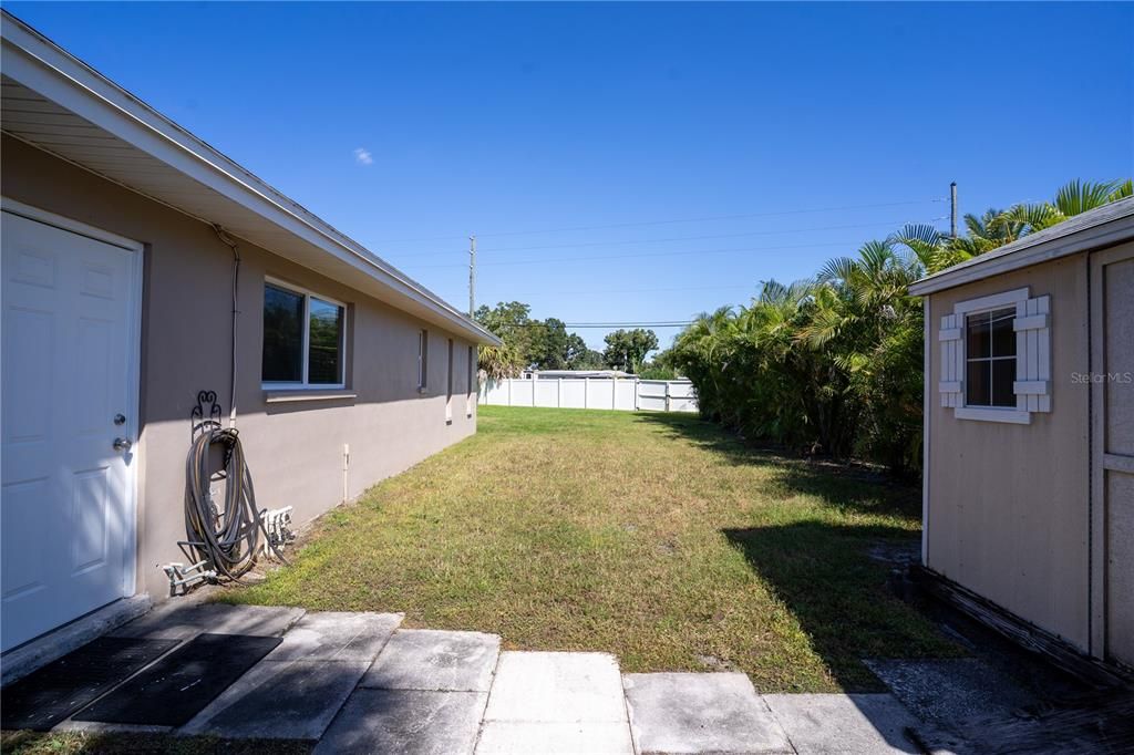 For Sale: $739,900 (3 beds, 2 baths, 2069 Square Feet)