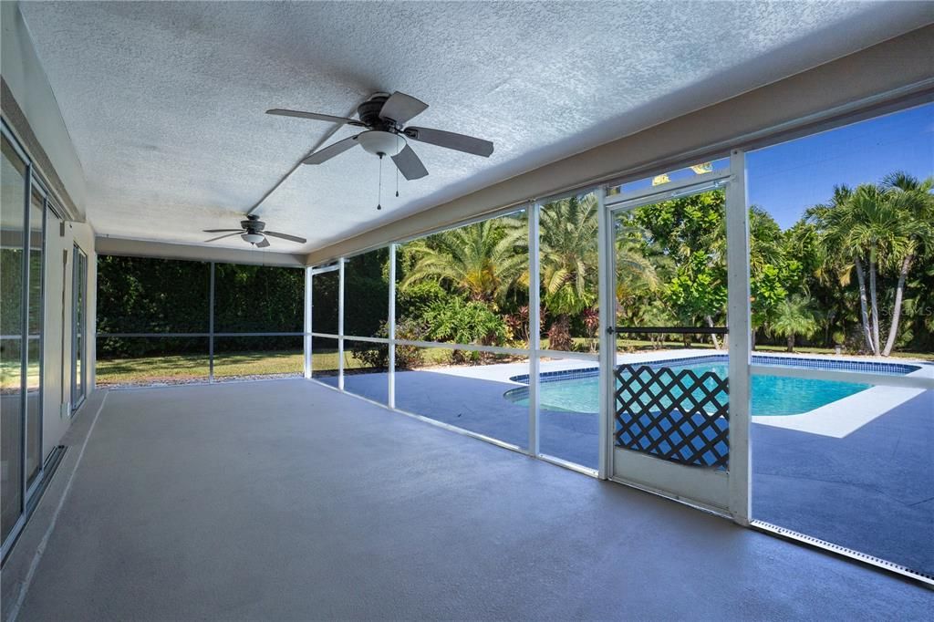 For Sale: $739,900 (3 beds, 2 baths, 2069 Square Feet)